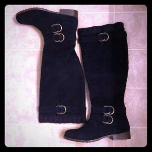 ShoeDazzle Naya Flat Boot